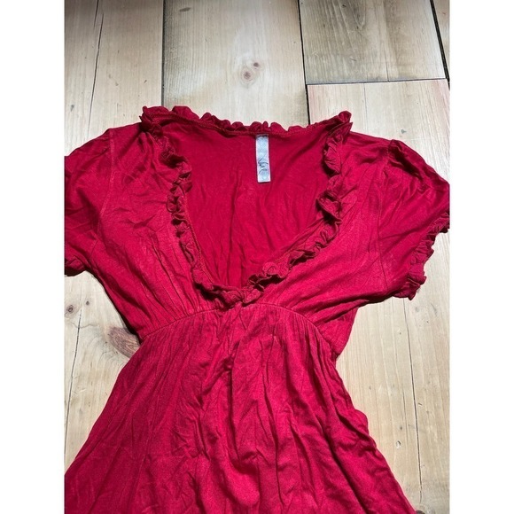 Women's Voll Red Ruffle short sleeve dress. Size Small - Picture 2 of 6
